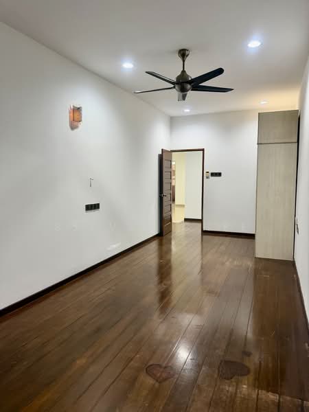 Rumah Teres 2 Tingkat untuk Disewa di Island Park (Jelutong) - Steven Chee - PropertyGuru.com.my