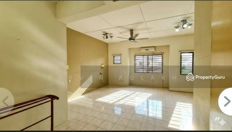 2-storey Terraced House for Sale in Seksyen 32, Kemuning Green Ville (Shah Alam) - Pervin Aulakh - PropertyGuru.com.my