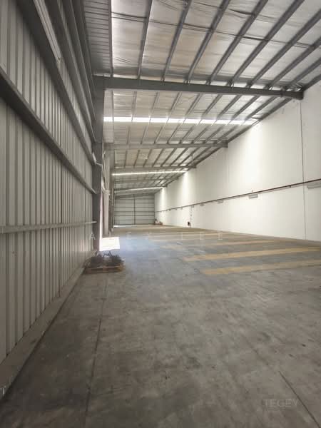 Warehouse for Rent in Puncak Alam (Selangor) - Alex Lee - Interior - PropertyGuru.com.my