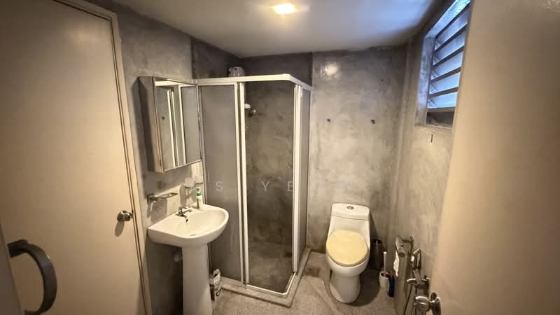 Pangsapuri untuk Dijual di Faber Indah - KS Yeow - Bathroom - PropertyGuru.com.my