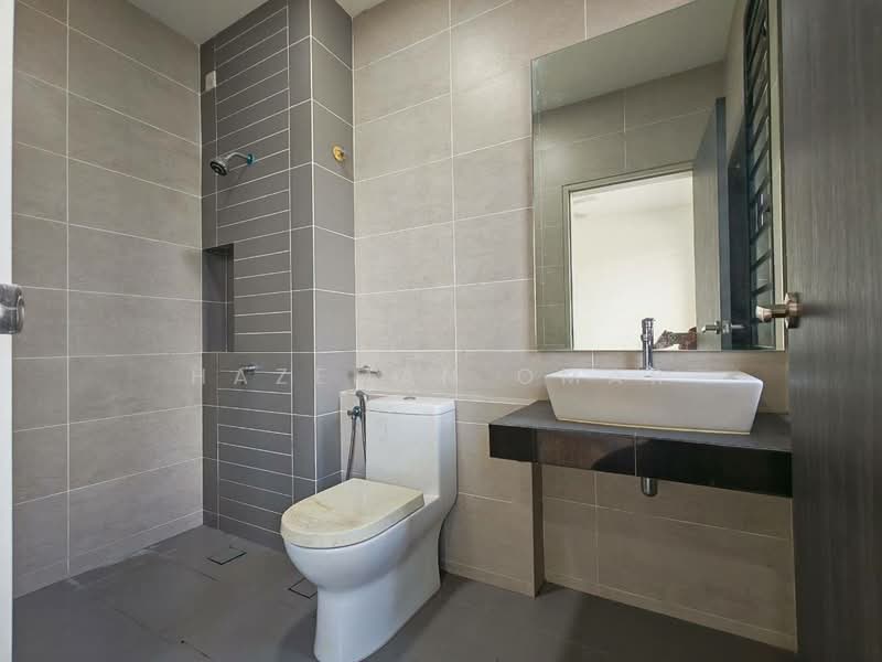 2-storey Terraced House for Sale in Elmina (Shah Alam) - Hazeman Omar - Bathroom - PropertyGuru.com.my