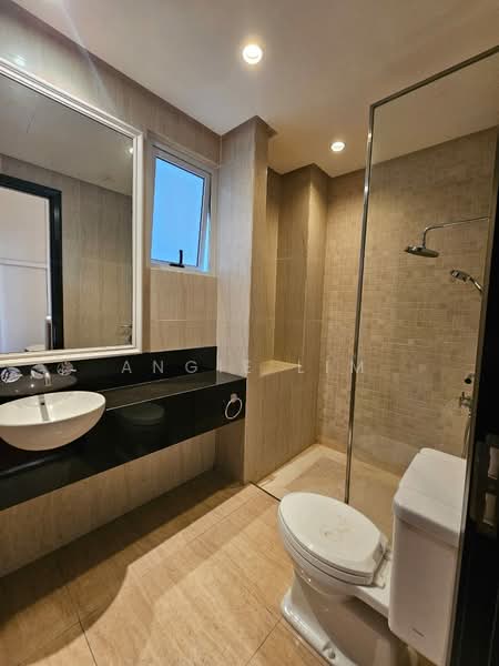 Kondominium untuk Dijual di Andaman @ Quayside - Angie Lim - Bathroom - PropertyGuru.com.my