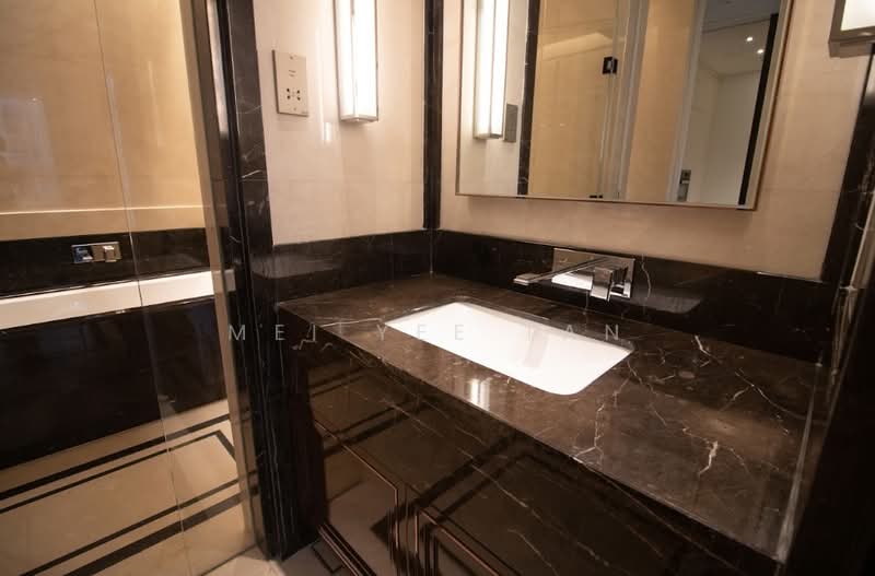 Servis Apartment untuk Disewa di Pavilion Suites - Mei Yee Tan - Bathroom - PropertyGuru.com.my