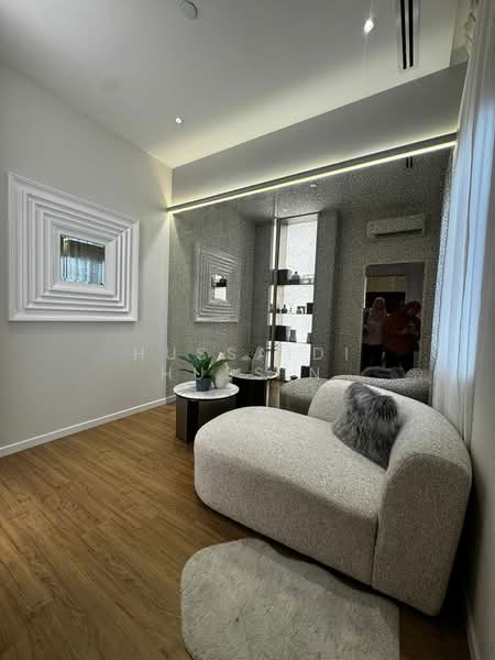 Servis Apartment untuk Dijual di D'Evia Residences @ Kwasa Damansara - Hussaidi Hussin - Living Room - PropertyGuru.com.my