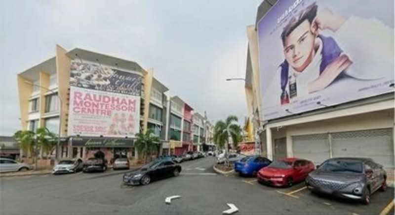 Shop / Office for Sale in Kajang (Selangor) - Stanley Yap - Exterior - PropertyGuru.com.my