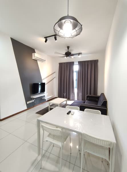Servis Apartment untuk Disewa di Crescent Bay Suites (Teluk Bayu) - JH Yap - Living Room - PropertyGuru.com.my