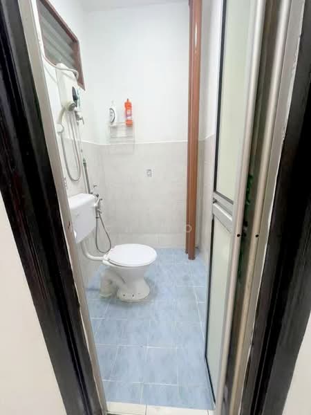 Apartment for Sale at Villa Krystal @ Bandar Selesa Jaya - Rich Wong - Bathroom - PropertyGuru.com.my