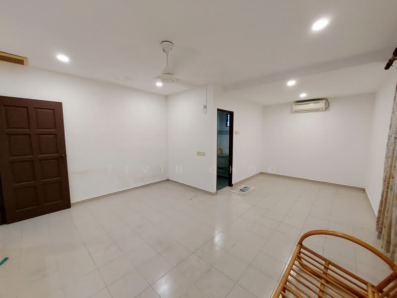 Semi-Detached House for Sale in Taman Impian Jaya (Bukit Mertajam) - Elvin Choo - Living Room - PropertyGuru.com.my