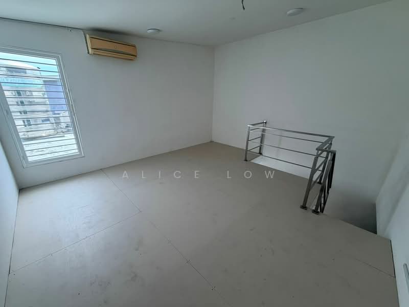 Bungalow for Sale in Bandar Country Homes (Rawang) - Alice Low - Interior - PropertyGuru.com.my