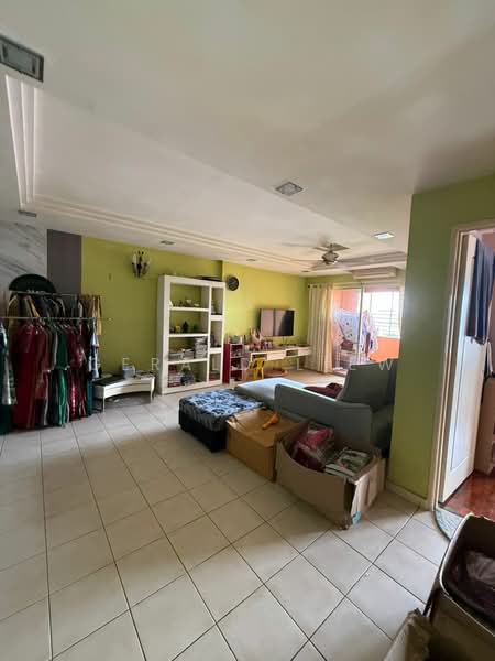 Kondominium untuk Disewa di Paradesa Tropica - Gerald Liew - Living Room - PropertyGuru.com.my