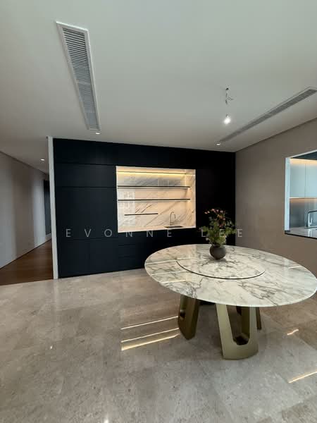 Servis Apartment untuk Dijual di The Oval - Evonne Lee - PropertyGuru.com.my