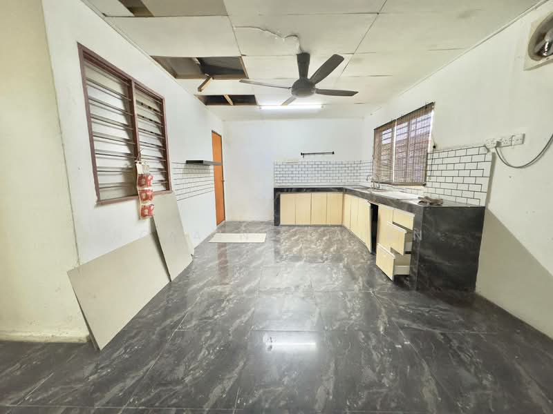 1-storey Terraced House for Sale in Bandar Tasik Kesuma (Beranang) - Noraini Dahan - PropertyGuru.com.my