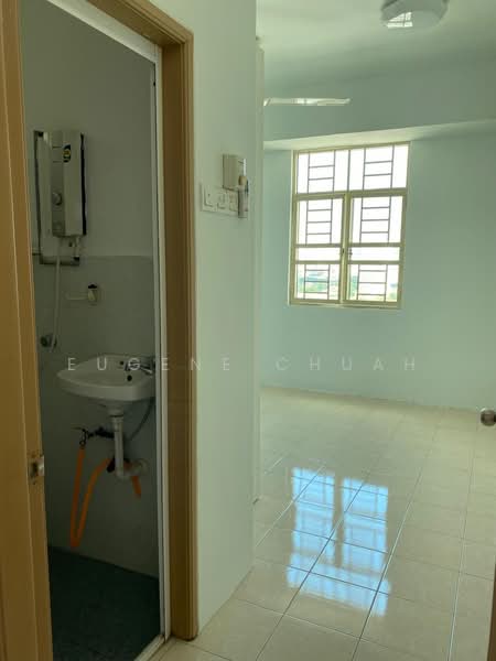 Pangsapuri untuk Dijual di Krystal Suria - Eugene Chuah - PropertyGuru.com.my