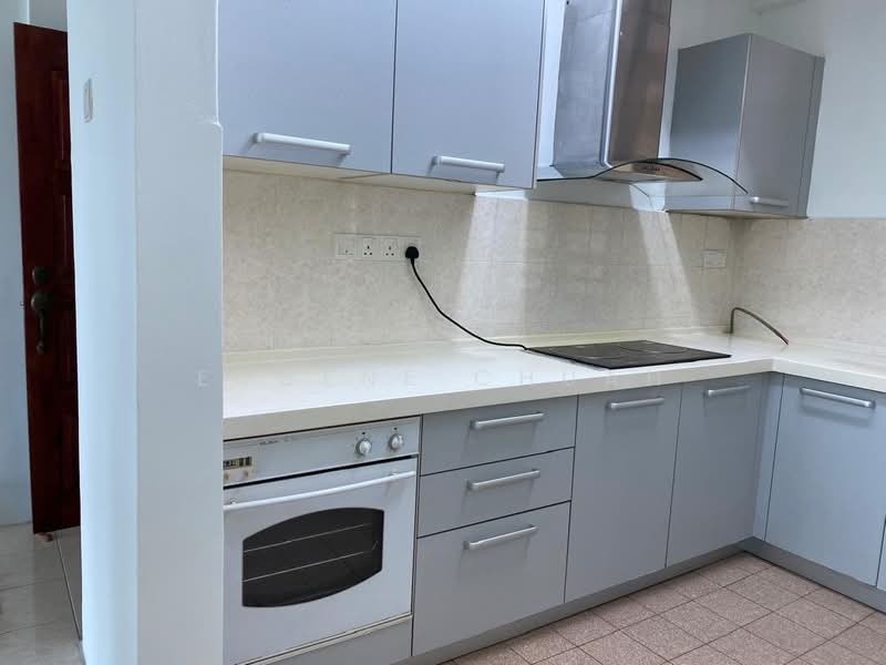 Pangsapuri untuk Dijual di Krystal Suria - Eugene Chuah - PropertyGuru.com.my