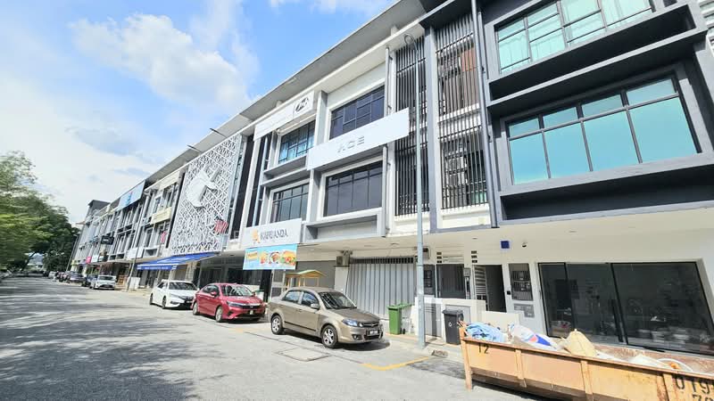 Kedai / Pejabat untuk Dijual di Bandar Bukit Puchong 2 (Puchong) - Wendy Chin - Exterior - PropertyGuru.com.my