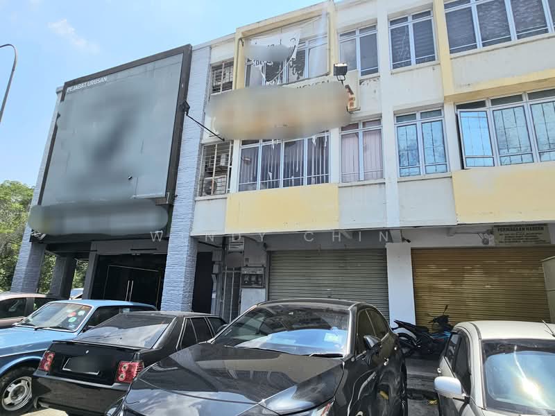 Kedai / Pejabat untuk Dijual di Bandar Bukit Puchong 2 (Puchong) - Wendy Chin - Exterior - PropertyGuru.com.my