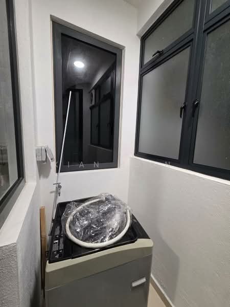 Service Residence for Rent at United Point (Residensi Berpadu) - Kian Boon Chee - Balcony - PropertyGuru.com.my