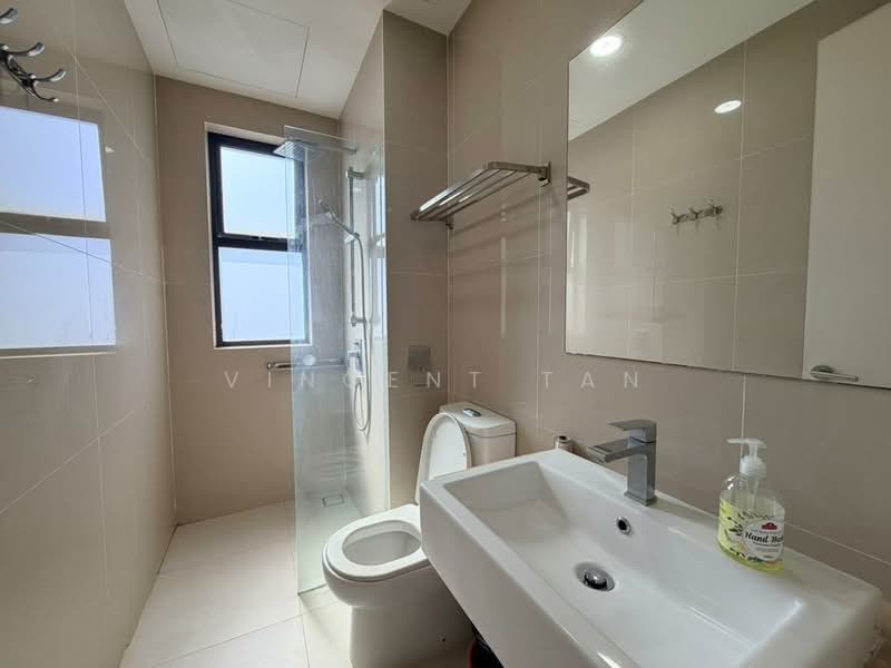 Condominium for Rent at South View - Vincent Tan - Bathroom - PropertyGuru.com.my