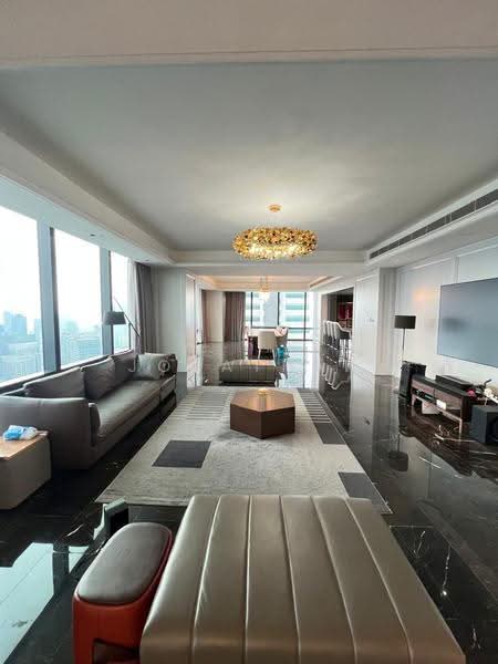 Kediaman Servis untuk Dijual di St Regis - Jonathan Lai - Living Room - PropertyGuru.com.my