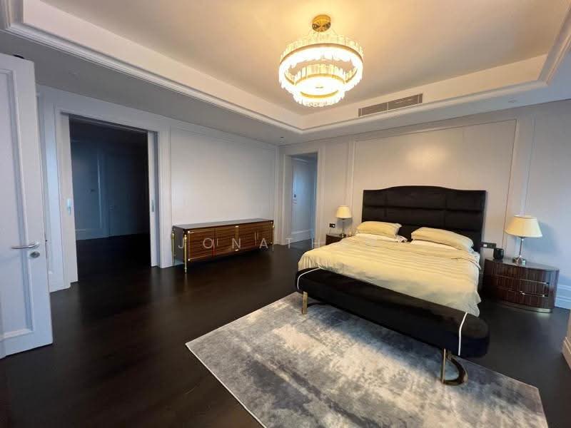 Kediaman Servis untuk Dijual di St Regis - Jonathan Lai - Bedroom - PropertyGuru.com.my