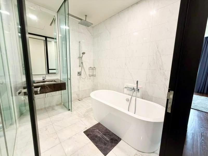 Servis Apartment untuk Disewa di Banyan Tree Signatures - Rex Tan - Bathroom - PropertyGuru.com.my