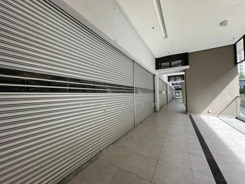 Shop for Rent in Kuchai Lama (Kuala Lumpur) - Ken Liew - Corridor - PropertyGuru.com.my
