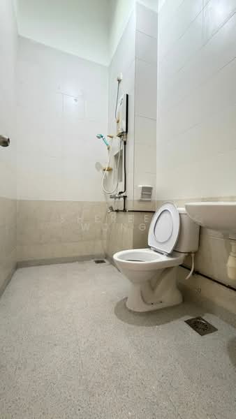 Rumah Kluster untuk Disewa di Austin Heights (Tebrau) - Shereen Wong - Bathroom - PropertyGuru.com.my