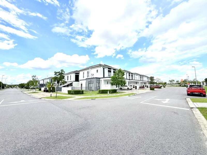 Terraced House for Sale in Eco Grandeur (Puncak Alam) - NORFADILAH ZAINUDDIN - Exterior - PropertyGuru.com.my