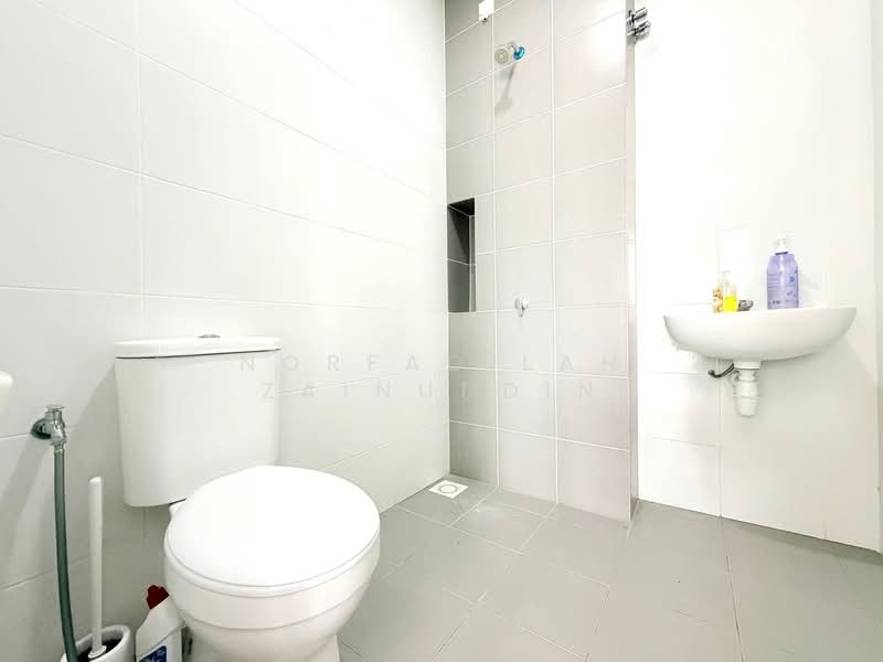 Terraced House for Sale in Eco Grandeur (Puncak Alam) - NORFADILAH ZAINUDDIN - Bathroom - PropertyGuru.com.my