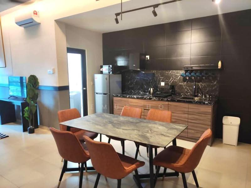 Kediaman Servis untuk Disewa di Reizz Residence - Remus . - PropertyGuru.com.my