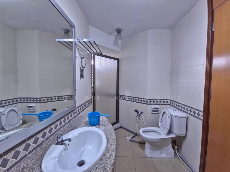 Condominium for Rent at Riana Green Condominium - Josephine Gooi - Bathroom - PropertyGuru.com.my