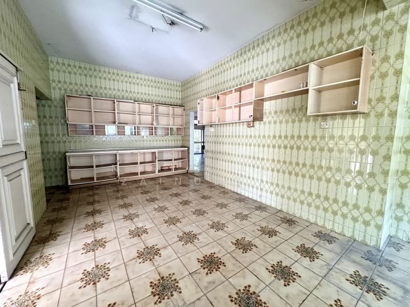 Rumah Banglo untuk Dijual di Klang Selatan (Klang) - NORFADILAH ZAINUDDIN - Kitchen - PropertyGuru.com.my