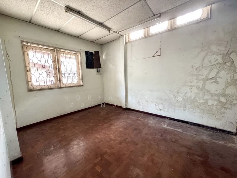 Rumah Banglo untuk Dijual di Klang Selatan (Klang) - NORFADILAH ZAINUDDIN - Interior - PropertyGuru.com.my