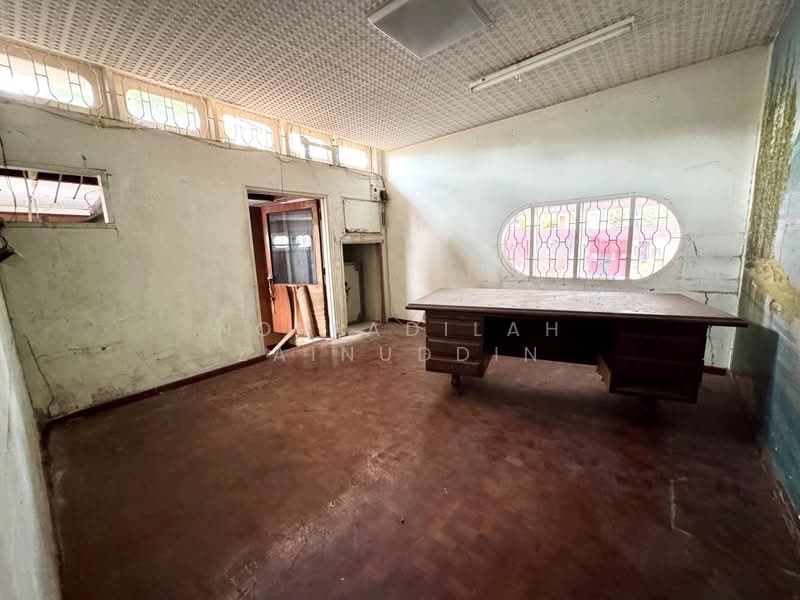 Rumah Banglo untuk Dijual di Klang Selatan (Klang) - NORFADILAH ZAINUDDIN - Study - PropertyGuru.com.my