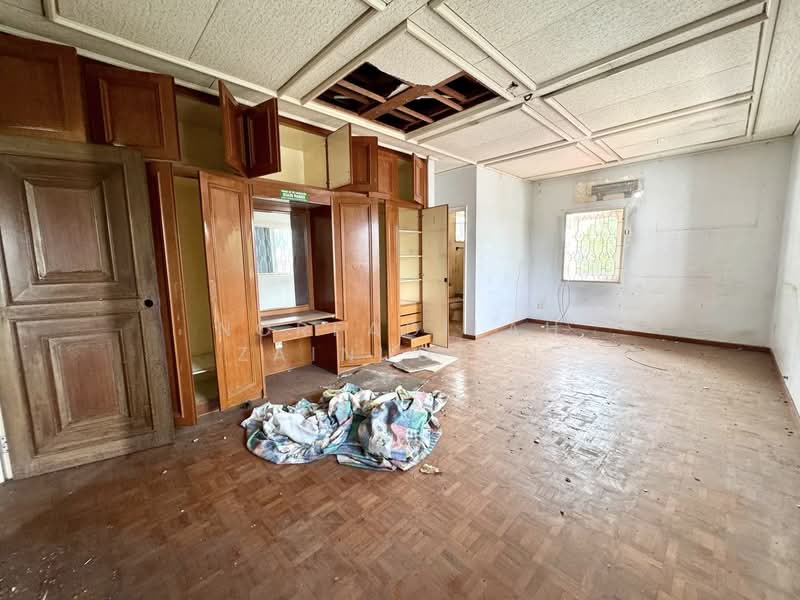 Rumah Banglo untuk Dijual di Klang Selatan (Klang) - NORFADILAH ZAINUDDIN - Interior - PropertyGuru.com.my