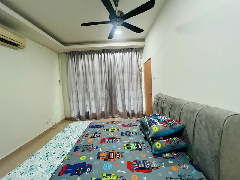 3-storey Terraced House for Rent in Bandar Bukit Tinggi 2 (Klang) - John Tee - Medium room , main toilet - PropertyGuru.com.my