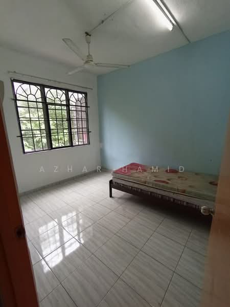 Pangsapuri untuk Dijual di Pangsapuri Opal - Azhar Hamid - PropertyGuru.com.my