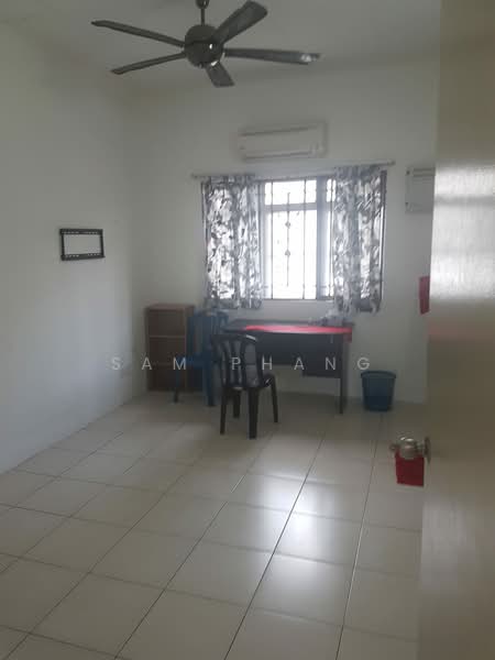 2-storey Terraced House for Sale in Bandar Saujana Putra (Tanjong Duabelas) - Sam Phang - Study - PropertyGuru.com.my