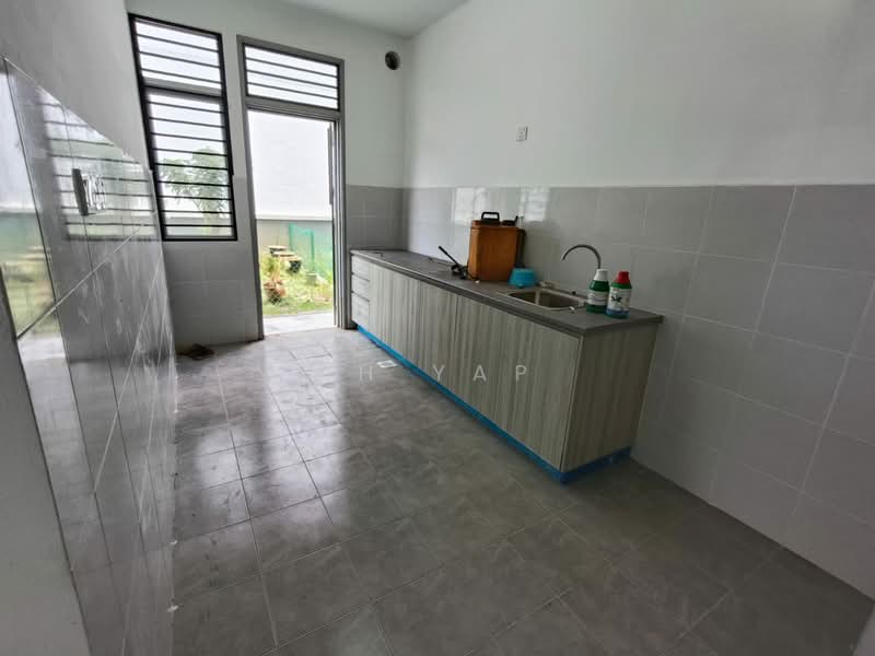 Rumah Berkembar untuk Disewa di Taman Dato Onn (Johor Bahru) - JH Yap - Kitchen - PropertyGuru.com.my