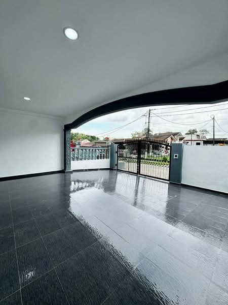 Rumah Teres 1 Tingkat untuk Dijual di Taman Ungku Tun Aminah (Skudai) - Jaz Lee - PropertyGuru.com.my