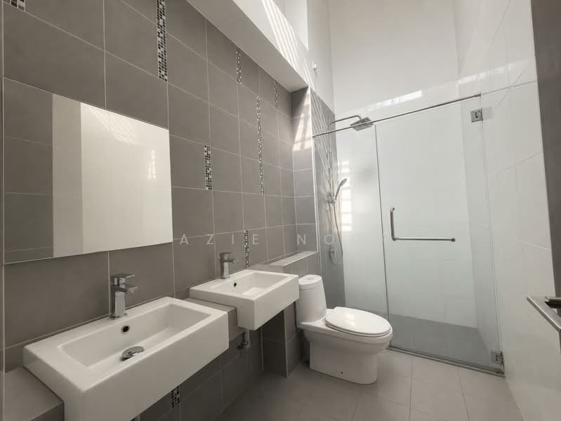 Rumah Teres 2 Tingkat untuk Dijual di Denai Alam (Shah Alam) - Fazie Noor - Bathroom - PropertyGuru.com.my