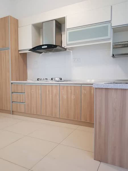 Rumah Berkembar untuk Dijual di Eco Majestic (Semenyih) - Celestine Ting - Kitchen - PropertyGuru.com.my