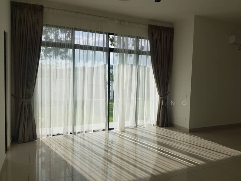 Rumah Berkembar untuk Dijual di Eco Majestic (Semenyih) - Celestine Ting - Living Room - PropertyGuru.com.my