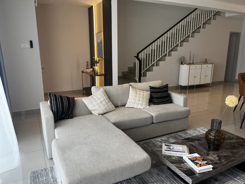 2-storey Terraced House for Sale in Taman Sentosa (Klang) - Thien . - Living Room - PropertyGuru.com.my