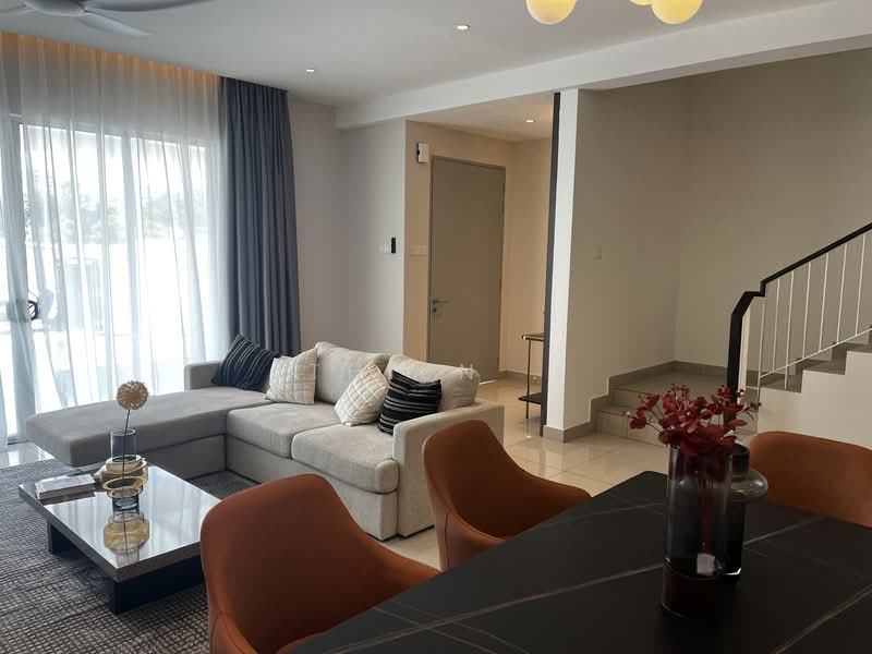 2-storey Terraced House for Sale in Taman Sentosa (Klang) - Thien . - Living Room - PropertyGuru.com.my