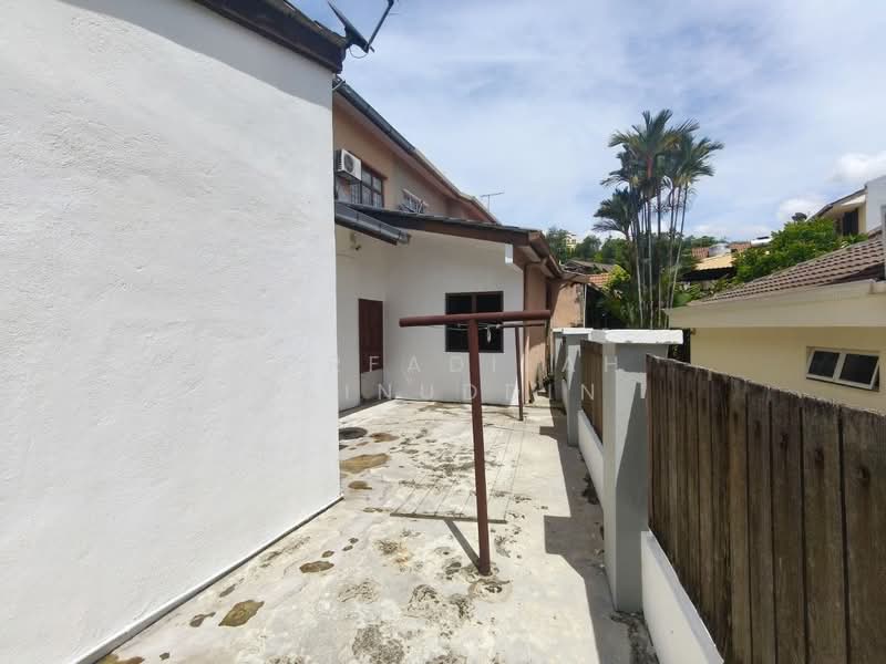 Semi-Detached House for Sale in Ukay Perdana (Ulu Kelang) - NORFADILAH ZAINUDDIN - Exterior - PropertyGuru.com.my
