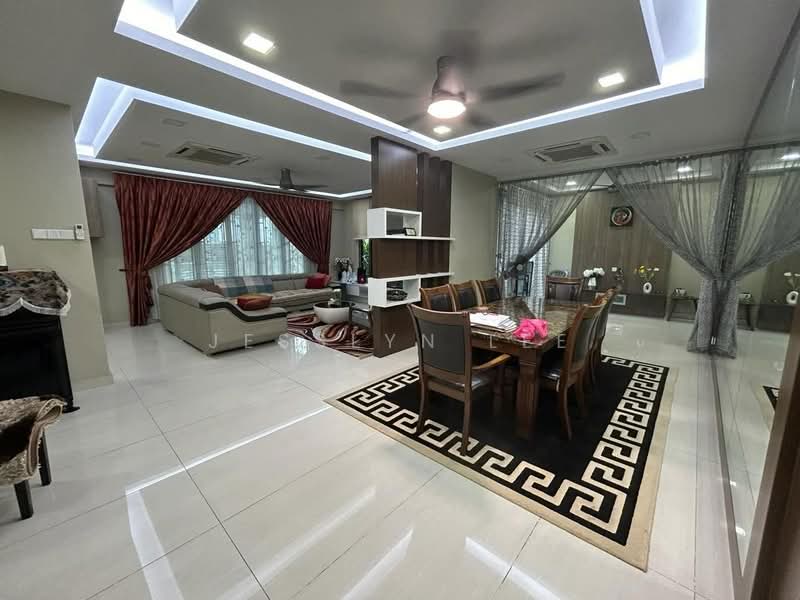 Semi-Detached House for Rent in Kajang (Selangor) - Jesslyn Lee - Living Room - PropertyGuru.com.my