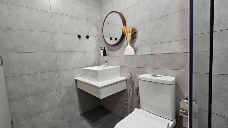 Servis Apartment untuk Disewa di SWNK Houze @ BBCC - Jacksley Wong - Bathroom - PropertyGuru.com.my