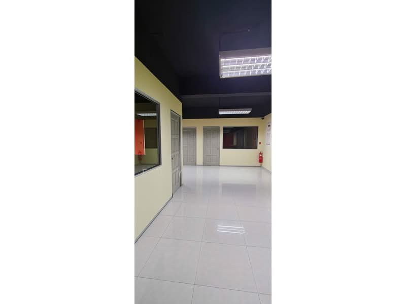Kedai untuk Dijual di Bandar Puchong Utama (Puchong) - Fly Lim - Interior - PropertyGuru.com.my