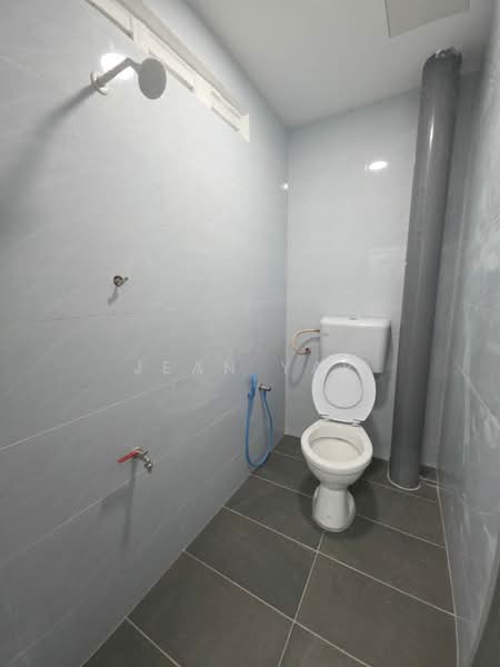 2-storey Terraced House for Sale in Pekan Nanas (Johor) - Jean Yap - Bathroom - PropertyGuru.com.my
